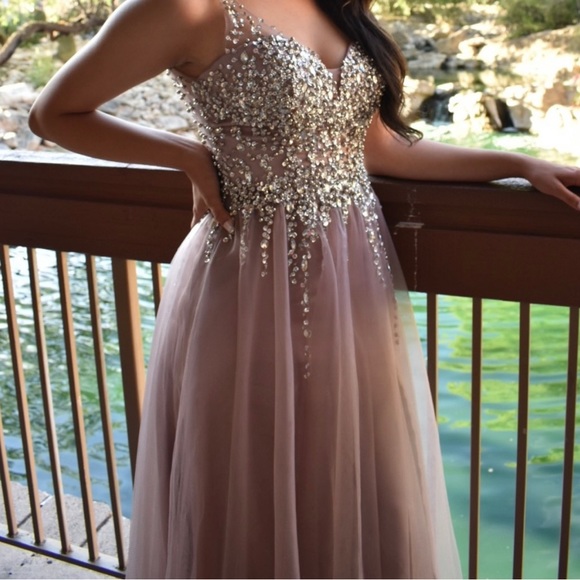 Mauve Dress - Picture 2 of 4